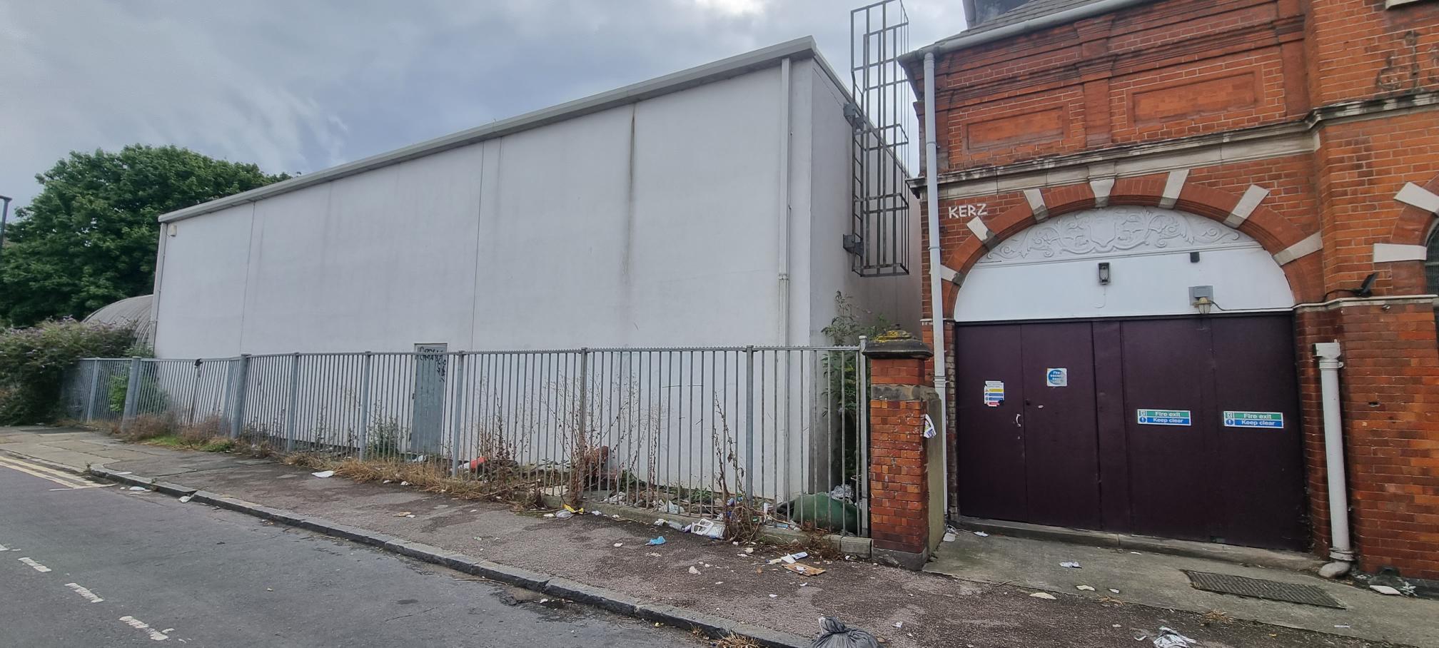 Building demolition clearance87 Blackwall Lane SBS Demolition